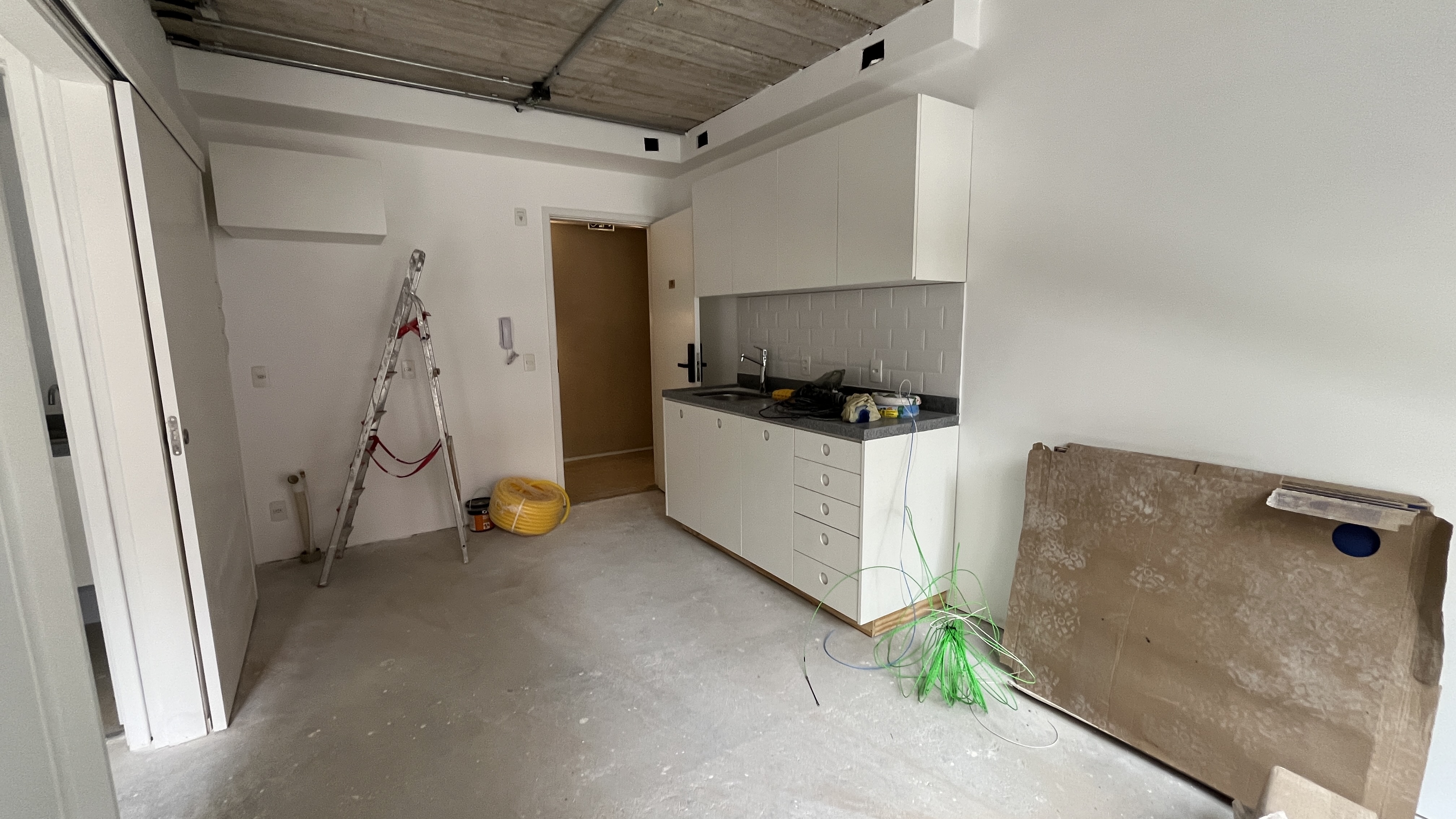 Apartamento à venda com 27m², 1 quarto sem vaga - 17