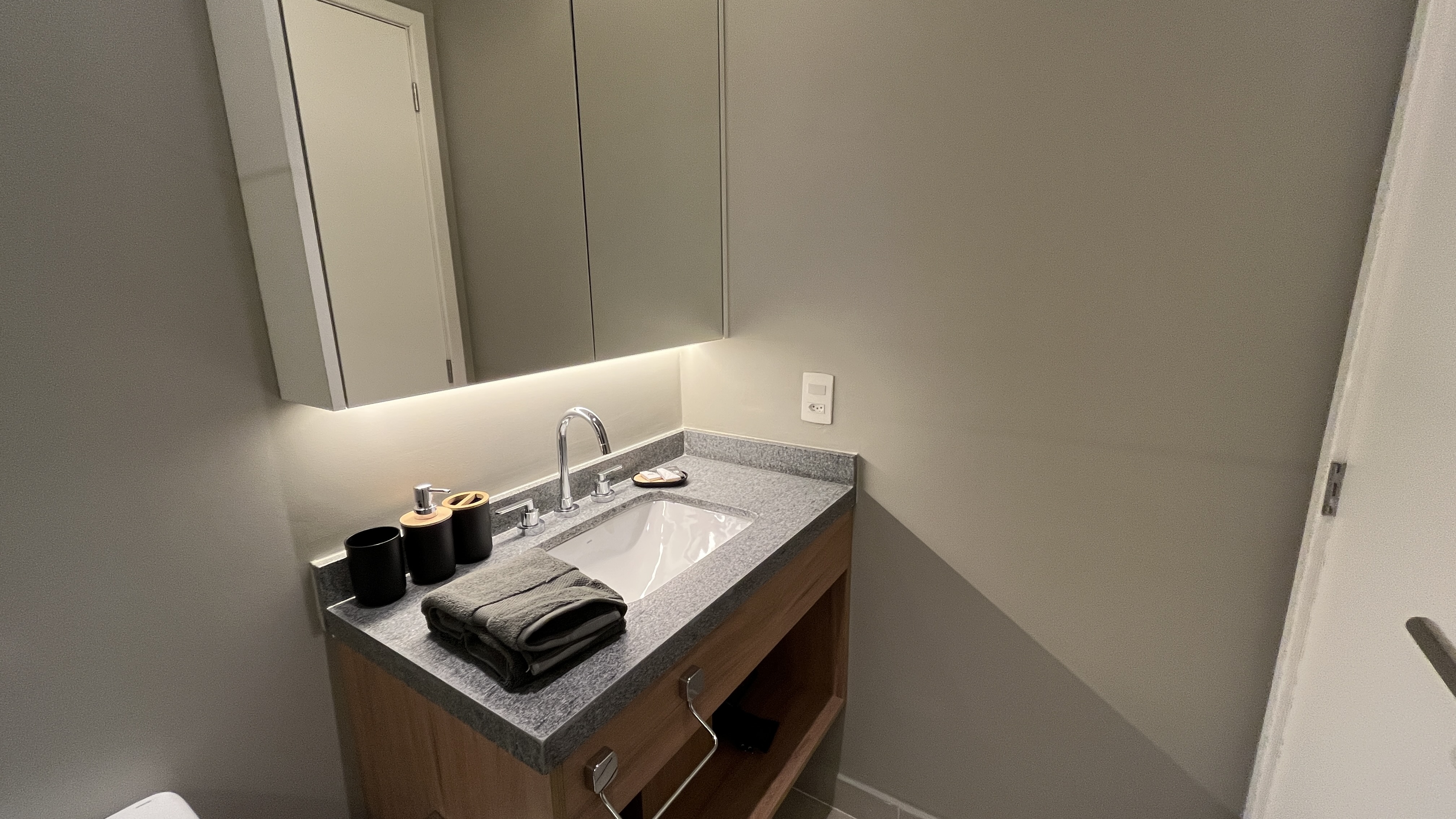 Apartamento à venda com 35m², 1 quarto sem vaga - 21